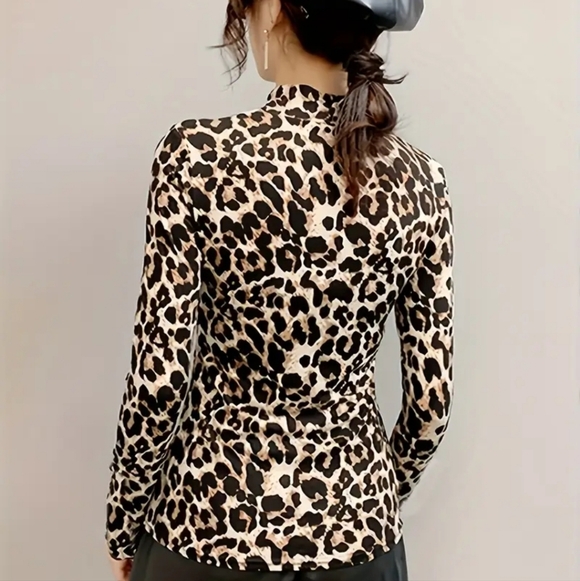 Georgeous Leopard Print Cut Out SheerNeck Blouse. Turtle Neck  Neckline. - Picture 3 of 6